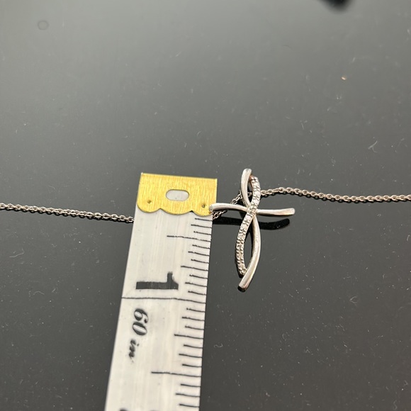 Solid .925 Sterling Silver Cross and Necklace with Genuine Diamond Chip - Picture 7 of 7